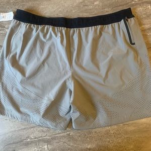 Under Armour Men’s Short  Brand New WithTags